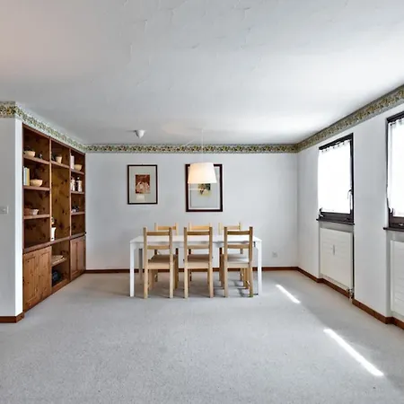 Chesa Chavriol 2 - Celerina * ツェエリーナ