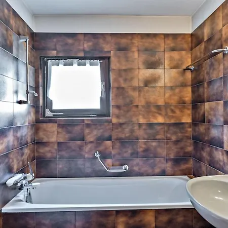 Chesa Chavriol 2 - Celerina Apartman *